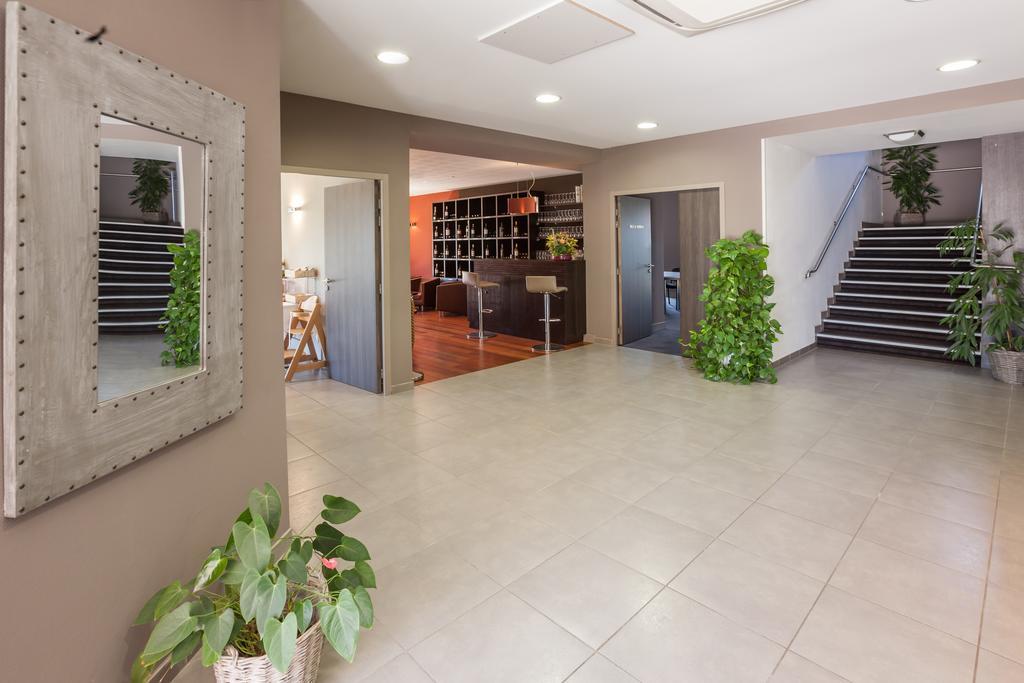 Hotel Alienor Langon  Εξωτερικό φωτογραφία